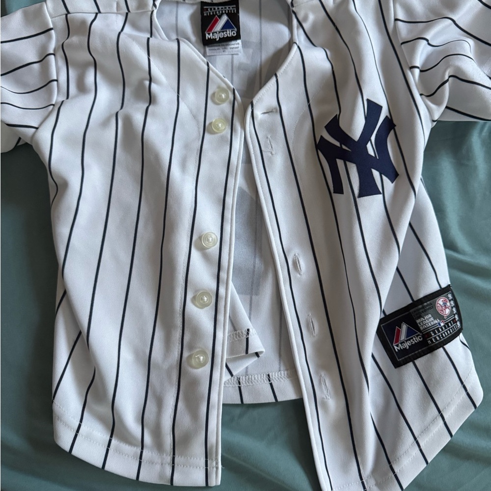 Majestic Yankees Jeter jersey